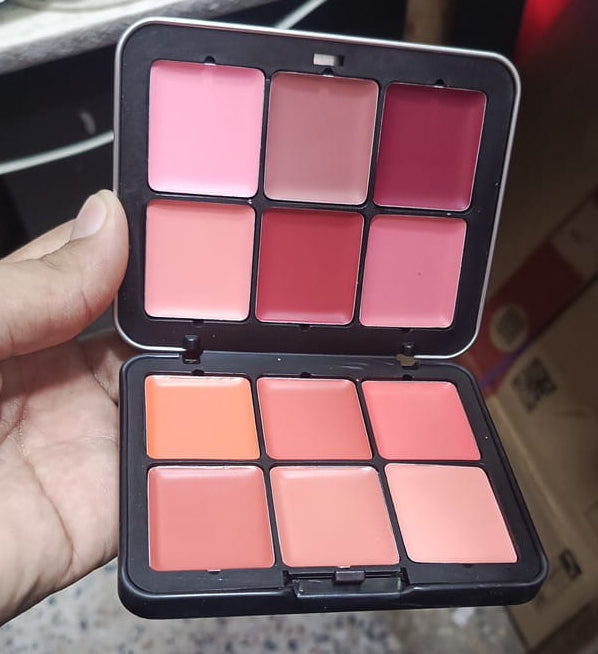 12 Colours Creamy Blush Palette
