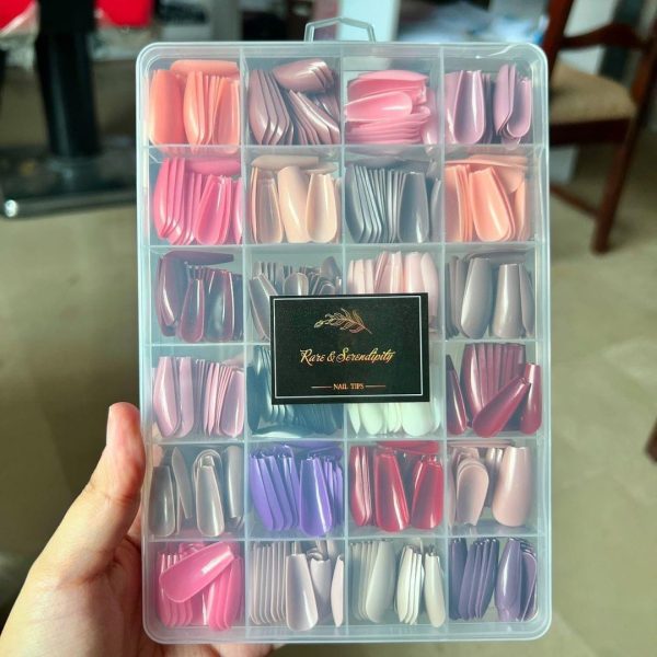 Reusable Artificial Nails - 576 Pcs