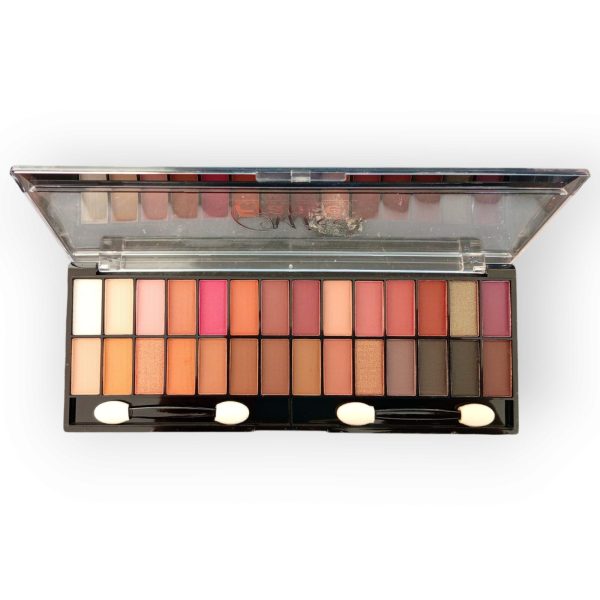 Miss France 28 Color Eyeshadow Palette