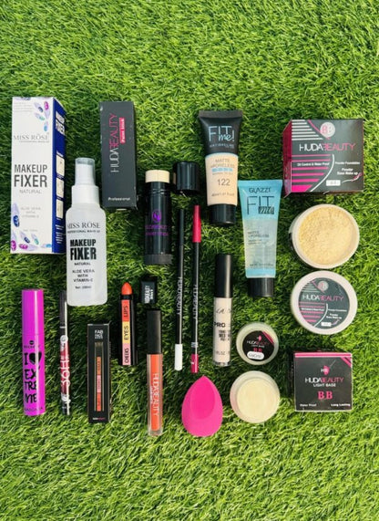 14 In 1 Makeup Deal