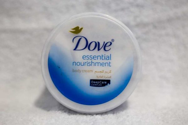 Dove Nourishment Body Cream 300-Ml