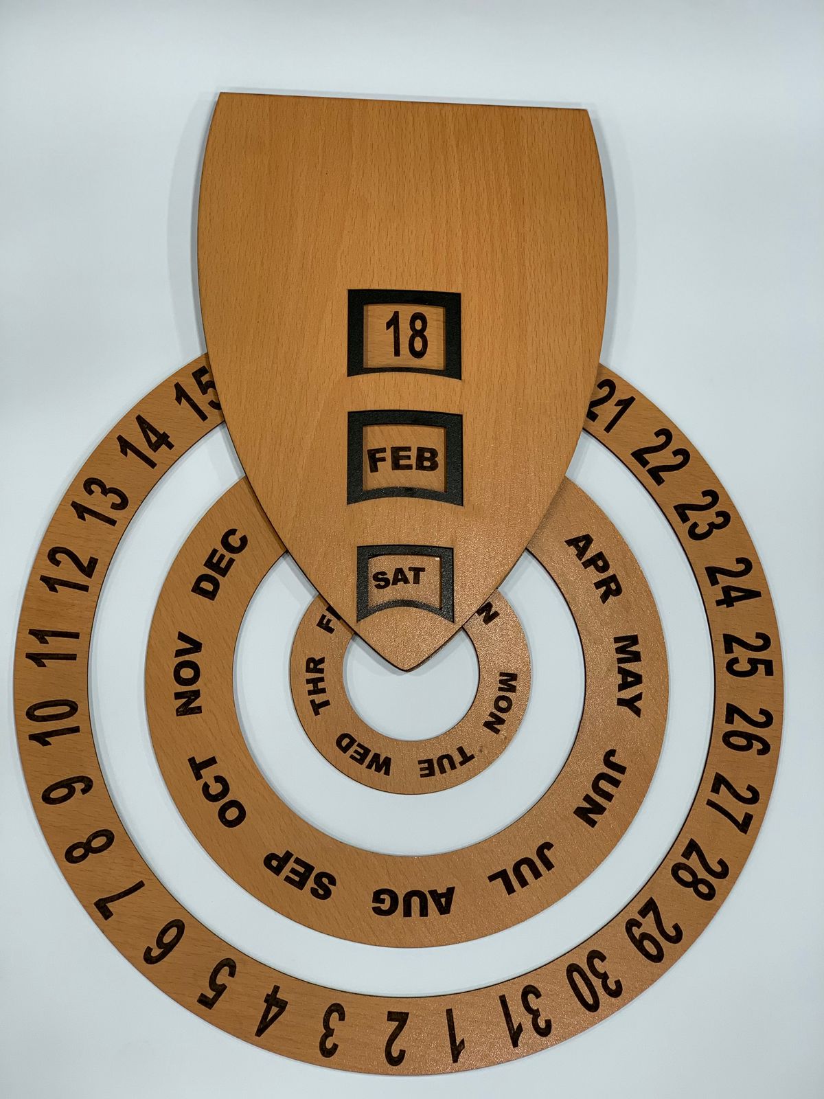 Circular Rotary Wooden Calendar