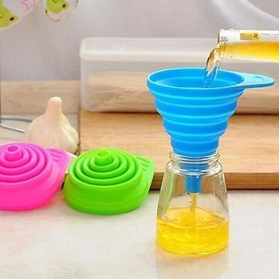 Kitchen Gadgets Silicon Funnel Oil Water Funnel Kitchen Accessories Silicone Collapsible Funnel For Water Bottle Liquid Transfer (Random Color)